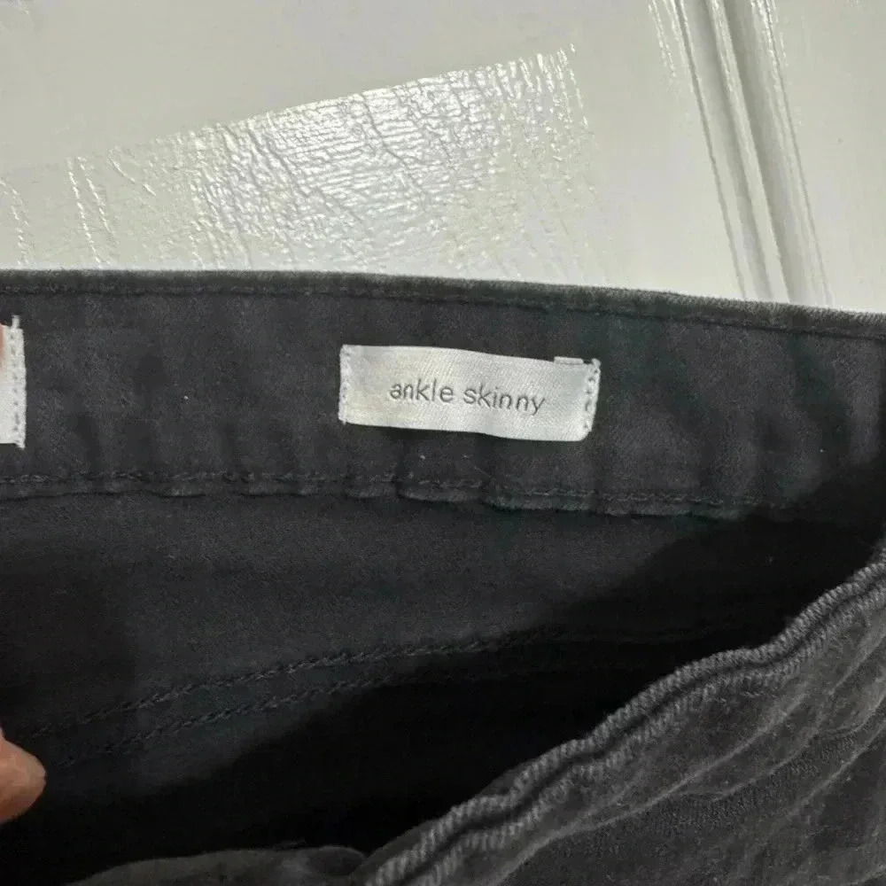 Social Standard by Sanctuary Ankle Skinny Mid Rise Flex Jean in Black Grey Camo - Picture 4 of 14